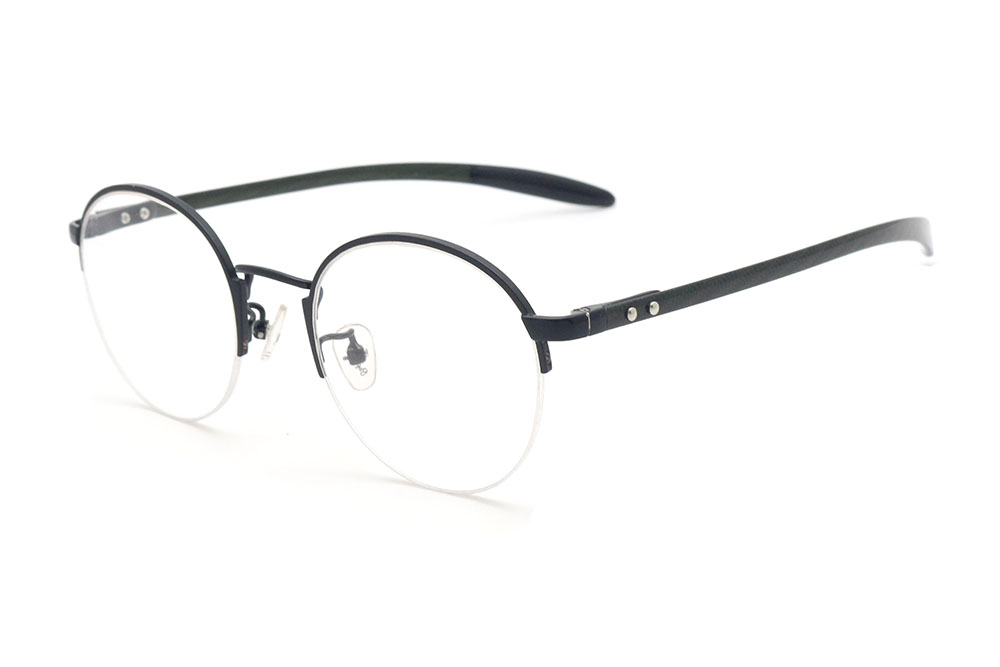 Thin, Flexible, and Hard: Discover the Perfect Combination of Strength and Style with Our Carbon Fiber Glasses!